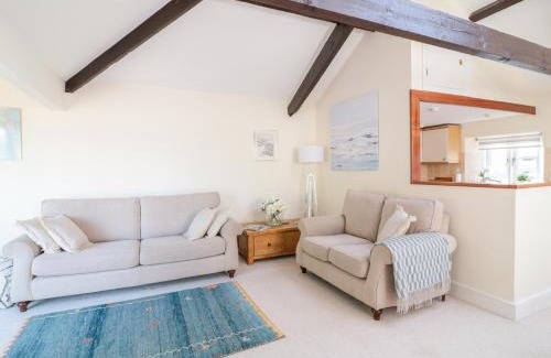 Dittisham House | The Tallet