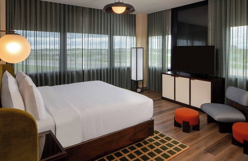 Indianapolis Hotel | The Tallison Hotel, A Tribute Portfolio Hotel