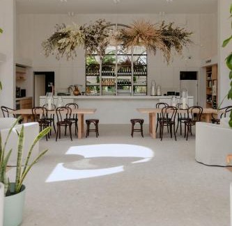 Mount Tamborine Hotel | The Tamborine - Boutique Hotel