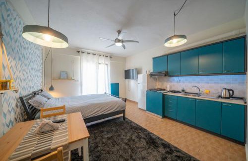 Kozani Apartment | The Teal Studio in Kozani