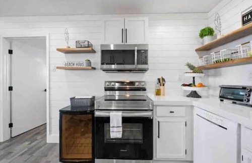 Port Lavaca House | The Teal Tërtle- Magnolia Beach & Beautiful