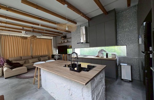 Hin Lek Fai Villa | The Ten Poolvilla Huahin