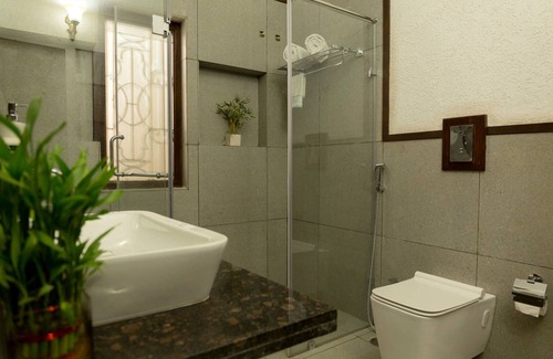 Bhopal Bed & Breakfast | The Ten Suites