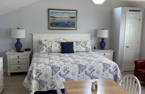 West Harwich Bed & Breakfast | The Tern Inn Bed & Breakfast and Cottages