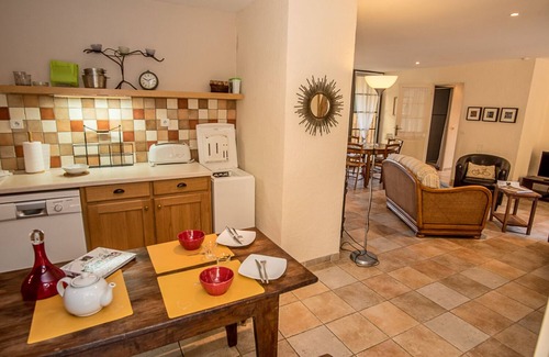 Saint-Julien-de-Lampon House | The Terrace cottage of La Blénie
