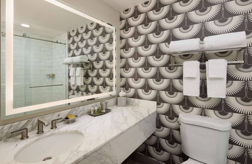 Downtown Hotel | The Terrace Hotel Lakeland, Tapestry Collection by Hilton