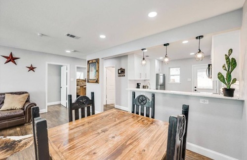 Haltom City House | The Texas Experience near the Stockyards!