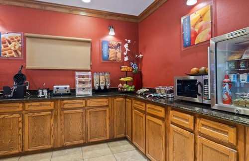 Gonzales Hotel | The Texas Lodge