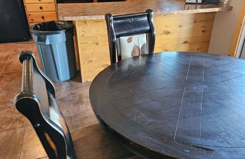 Leakey House | The Texas Wheelhouse