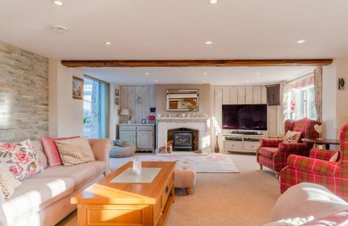 Gotherington House | The Thatch House