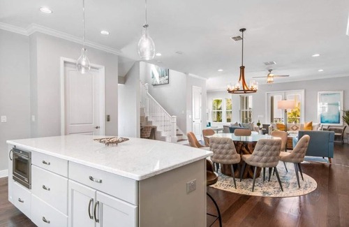 Redington Beach House | The Tides Beach House | Across from the beach!