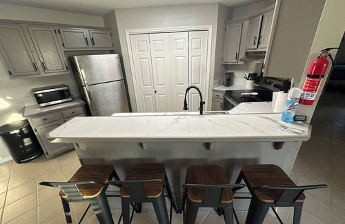 Flowood House | The Tiled Waters Retreat