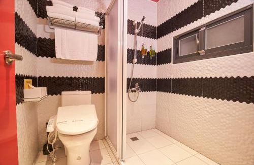 Dongshan House | The Tiles Garden Yilan B&B