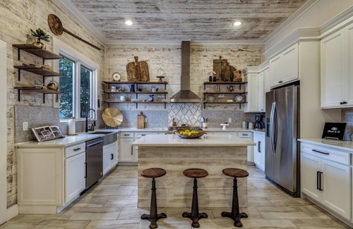 Eastside Promise Neighborhood House | The Time Traveler - Historic Home Downtown SATX