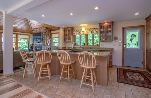 The Bluffs House | The Tinker Bell on Ossipee Lake with water and mountain views!