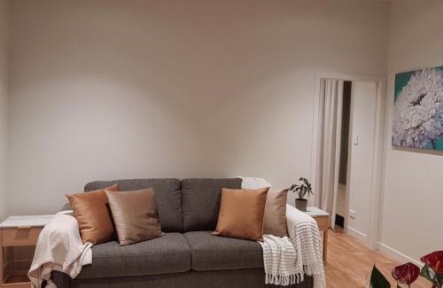 Snells Beach House | The Tiny Abode