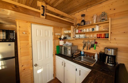 Sooke House | The Tiny Cabin: A Sooke Forest Retreat