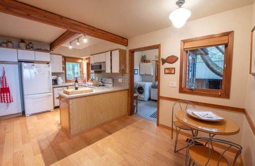 Tofino House | The Tofino Beach House - Directly On Chesterman Beach