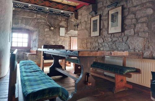 Airth House | The Tower at Plane Castle