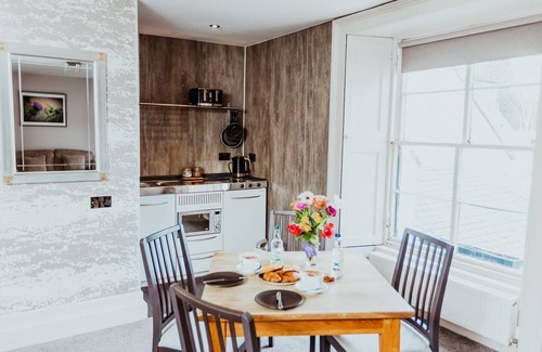 Crieff House | The Tower Gastro Pub & Apartments