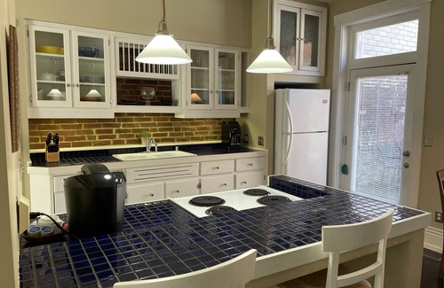 Frankfort Apartment | The Trace Downtown Guest Suite
