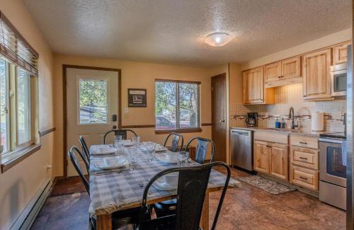 West Yellowstone House | The Trailhead Townhouse