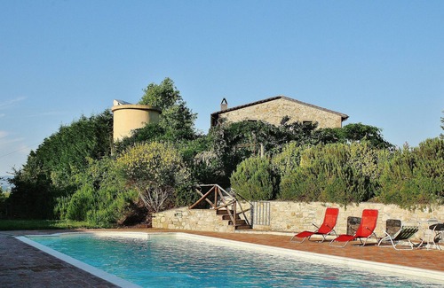 Fratta Todina Apartment | The tranquility and sweetness of life far from the quirks