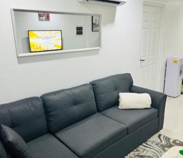 Pallocan Apartment | The Traveler's Choice - Unit 605 One Pontefino Tower