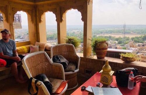 Amar Sagar Pol House | The Travellers Cup Fort Stay
