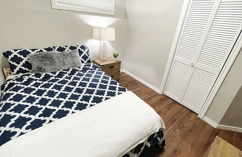 Fort McMurray Apartment | The Travellers Den - Clean & Cozy 2 Bed Suite