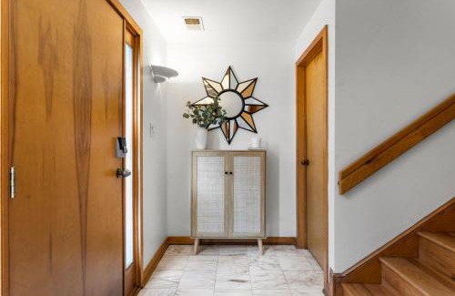 Lincolnia Apartment | The Tree House in Alexandria VA, Washington DC
