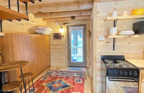 Leeper Cabin | The Treehouse near Cook Forest State Park