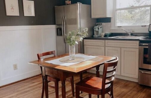 Leitchfield Apartment | The Treehouse