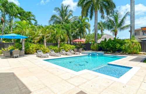 Ludlam Villa | The tropical paradise villa