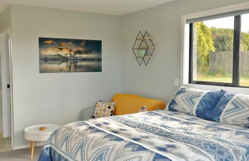 Te Anau House | The Tui Studio - Te Anau Holiday Studio