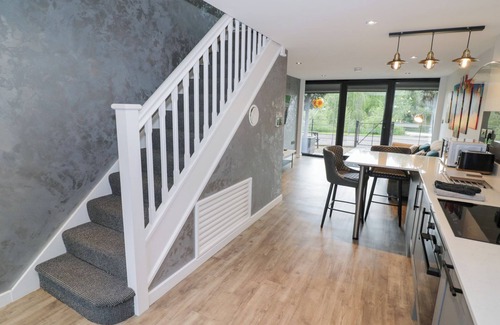 Middleton Cheney Cottage | The Tunnel at Bridge Lake Farm and Fishery