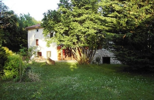 Vertolaye Bed & Breakfast | The Tuscany of Auvergne, 4 bedrooms