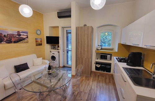 Taormina Apartment | The Two Griffins - Apartment n. 2