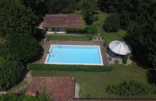 Saint-Leon-sur-l'Isle Cottage | The Two Magnolias