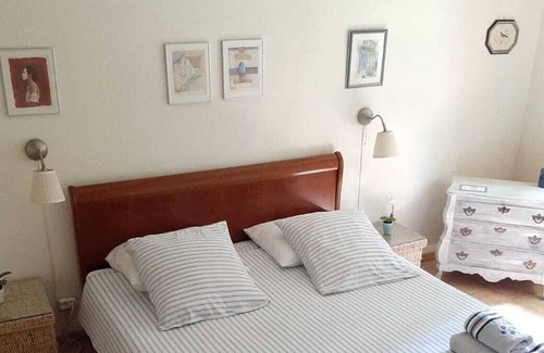 Saint-Leon-sur-l'Isle Cottage | The Two Magnolias