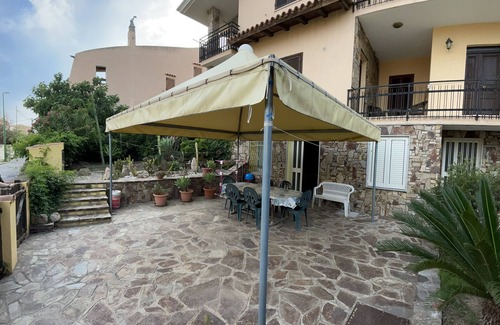 La Caletta House | The two palms from Angelo the cove
