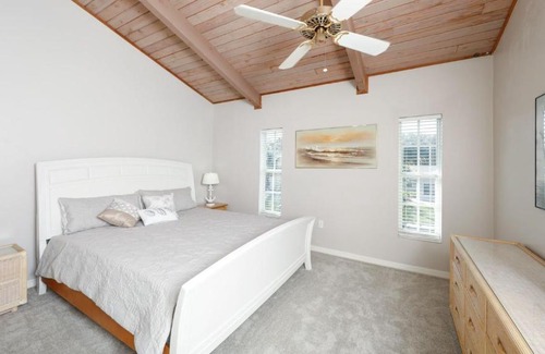 Grove City Villa | The Ultimate 2 Bedroom Condo on Charlotte Harbor, Orlando Condo 1005