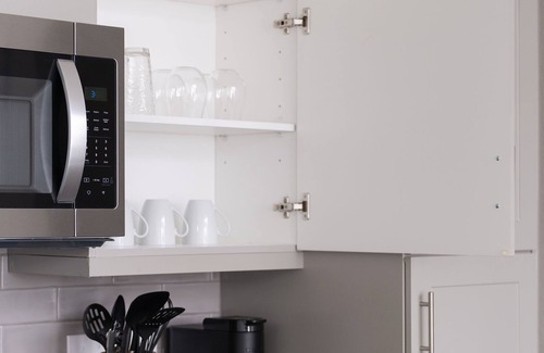 Fairbanks Apartment | The ULTIMATE Escape | Fully Stocked 1Bdr | Free Parking | Free Wifi | Private