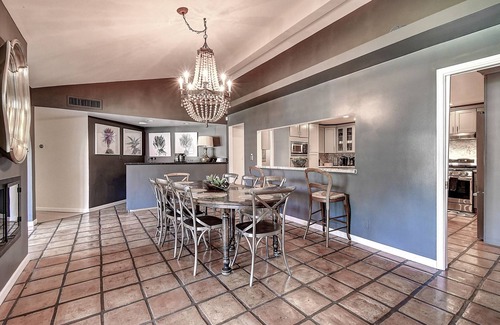Jokake Camelback Properties House | The ULTIMATE group & family getaway! Pool, lake, tons of sports and NEW kitchen