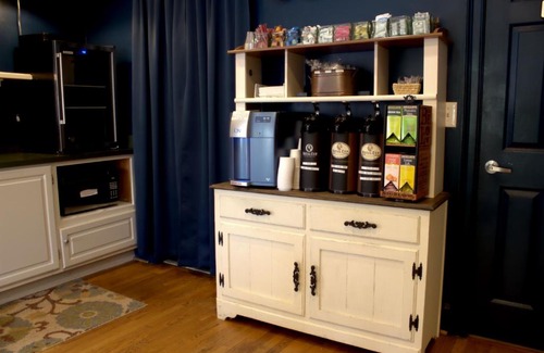 East Side Hotel | The University Inn at Emory
