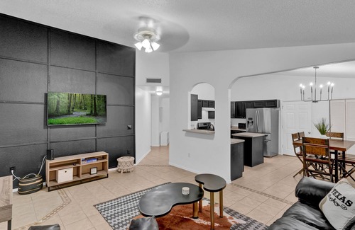 Northeast El Paso House | The Urban Cowboy/Northeast, North, Ft. Bliss