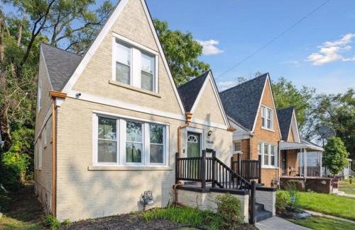 Detroit House | The Urban Delight in Detroit-DMC and Detroit lions