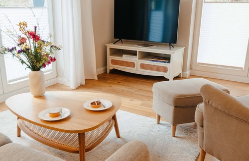 Ratzeburg Apartment | The vacation apartment with three terraces is located between the forest and the lake