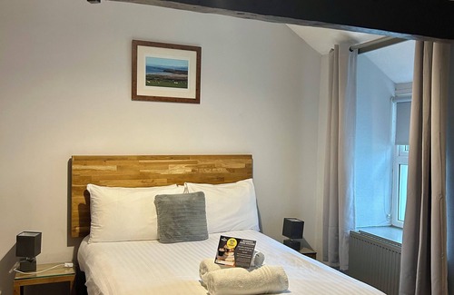 Valley Hotel | The Valley Anglesey