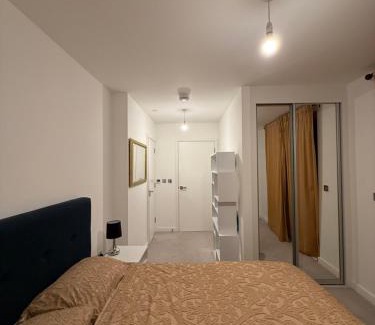Fairfield House | The Velvet Vista